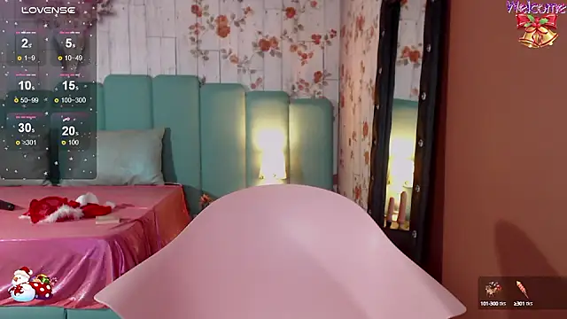 Alison Simmons online show from December 2024 08:55:01 PM