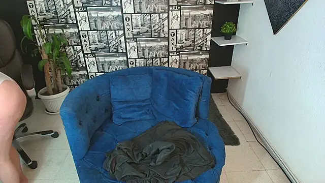 Devil Sara online show from December 2025 06:59:02 PM