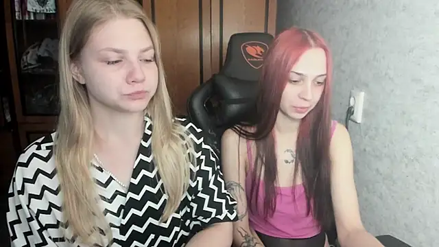 Snapshot of Rachel_Sharp chatting on September 2025 04:34:02 AM Rachel Sharp online show from September 2025 04:34:02 AM