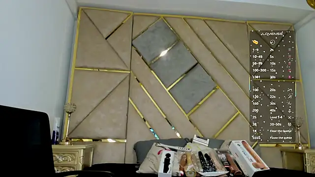 AmberAdams  online show from September 2025 12:59:02 PM