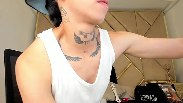 AmberAdams  online show from September 2025 04:52:02 PM