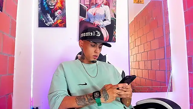 Liam lee online show from March 2026 09:40:01 PM