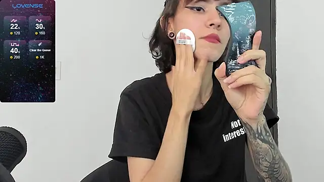 Badxbitch online show from December 2024 01:00:02 AM