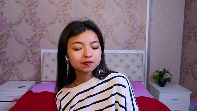 Shy Kira online show from February 2025 03:45:02 PM