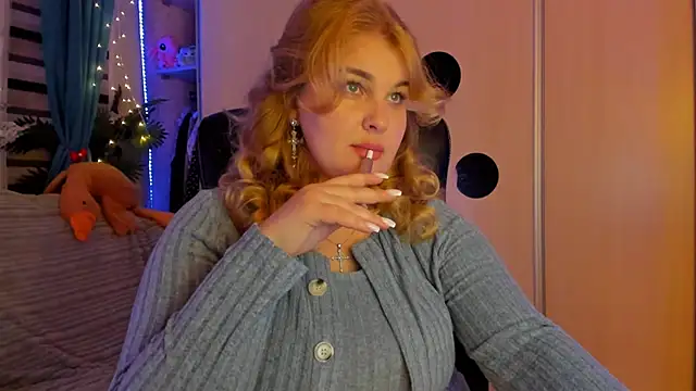 CoraSwon online show from February 2026 04:21:02 PM