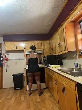 KLoveeee online show from March 2025 05:38:02 PM