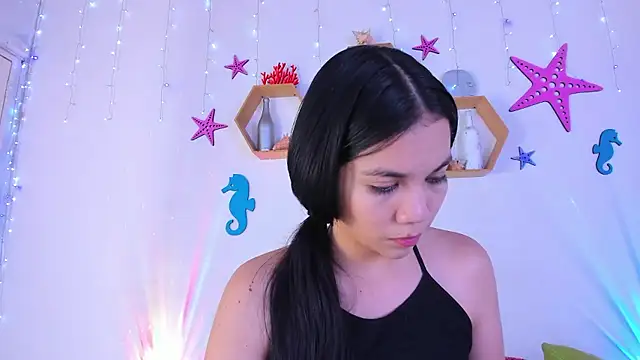 Emiily Parkerr online show from November 2025 03:09:02 AM