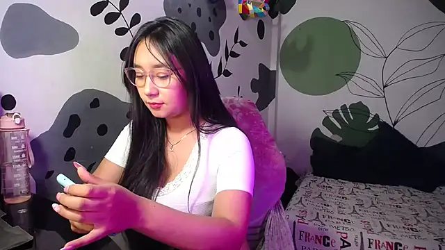 Anny Angelic online show from May 2026 11:43:01 PM