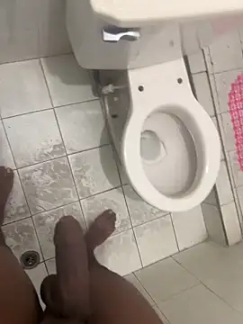 8Evere Martn online show from October 2025 11:43:01 PM