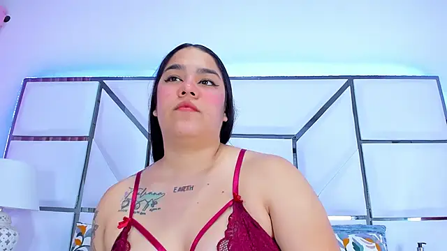 RileySweett online show from February 2025 11:24:02 AM