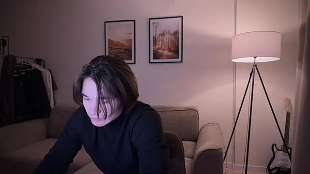 Snapshot of MarkusDean chatting on January 2025 12:04:02 PM MarkusDean online show from January 2025 12:04:02 PM