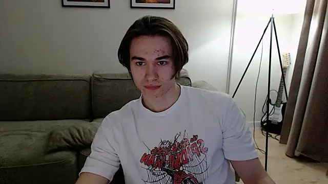Snapshot of MarkusDean chatting on February 2025 06:27:02 PM MarkusDean online show from February 2025 06:27:02 PM