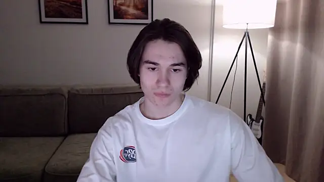 Snapshot of MarkusDean chatting on February 2025 03:21:01 PM MarkusDean online show from February 2025 03:21:01 PM