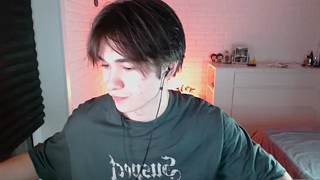 MarkusDean online show from October 2025 04:57:01 PM