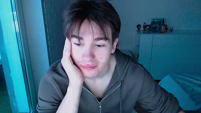 Snapshot of MarkusDean chatting on December 2025 11:04:02 AM MarkusDean online show from December 2025 11:04:02 AM