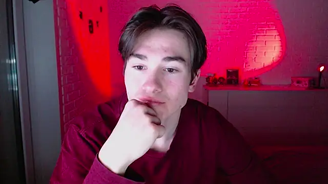 Snapshot of MarkusDean chatting on March 2026 06:43:01 PM MarkusDean online show from March 2026 06:43:01 PM