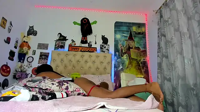 shantallhotxx online show from October 2025 08:07:01 PM