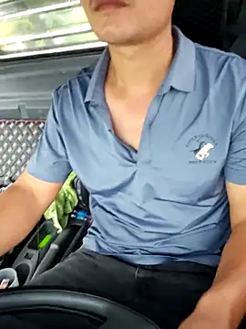 Vanilahirl online show from September 2025 03:33:02 AM