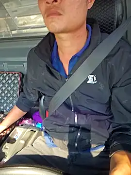 Vanilahirl online show from November 2025 03:06:01 AM