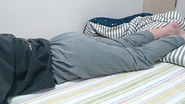 Snapshot of Kakushi_dori chatting on January 2025 11:54:02 AM Kakushi dori online show from January 2025 11:54:02 AM