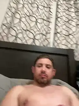 Snapshot of caliguy37 chatting on December 2024 04:28:01 PM caliguy37 online show from December 2024 04:28:01 PM