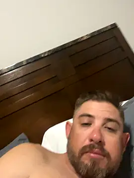 caliguy37 online show from October 2025 04:36:01 AM