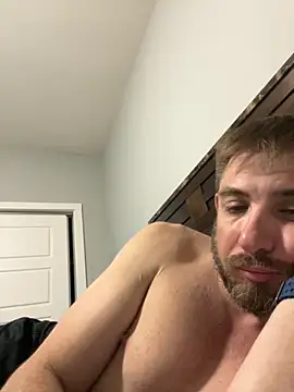 caliguy37 online show from November 2025 02:33:01 AM