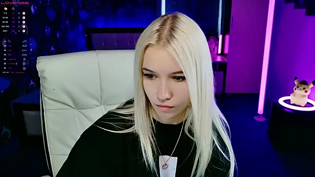 Snapshot of ShhhO_O chatting on September 2025 10:31:01 AM ShhhO O online show from September 2025 10:31:01 AM