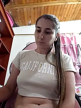 Iris love18 online show from June 2026 01:43:02 AM