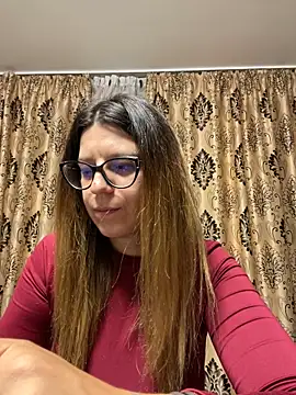 NadiraNoor online show from September 2025 10:10:02 PM