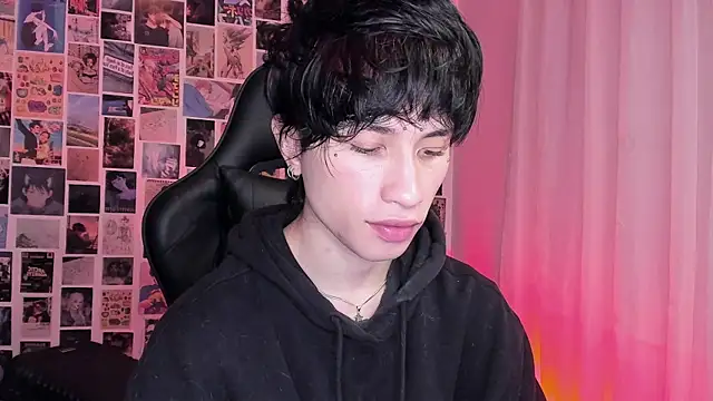 liamelf online show from October 2025 07:20:02 AM