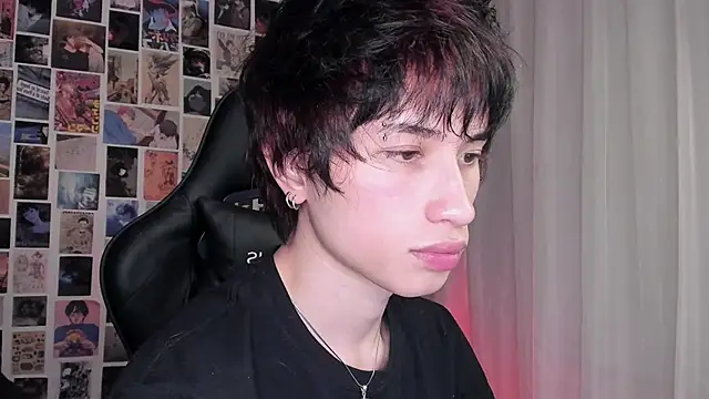 liamelf online show from October 2025 05:54:02 AM