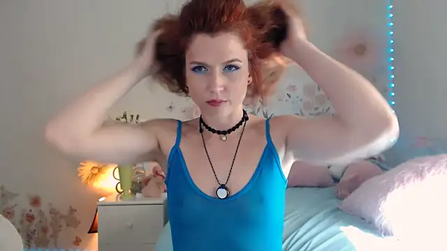 Snapshot of Poisson_Eva chatting on June 2026 11:27:02 PM Poisson Eva online show from June 2026 11:27:02 PM