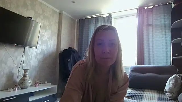 WindChristy online show from March 2026 11:03:01 AM