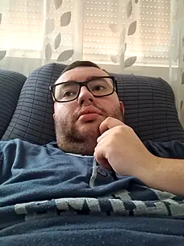 Javier bear online show from February 2025 10:07:02 AM