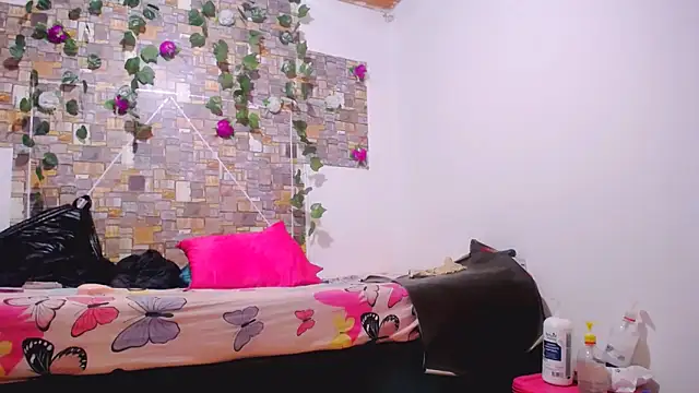 MaidenGame online show from November 2025 03:00:01 PM