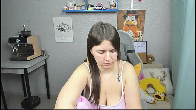 LineraPitts online show from April 2026 08:57:02 PM