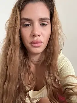 EmiliaCatalina online show from March 2026 06:22:02 PM