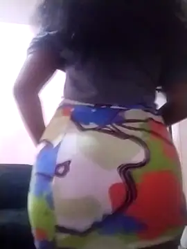 Snapshot of Aunt_9999 chatting on January 2025 10:45:01 PM Aunt 9999 online show from January 2025 10:45:01 PM