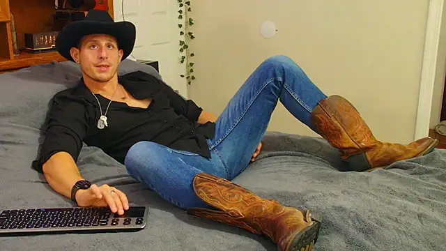 zack Fisher online show from December 2025 01:35:01 AM