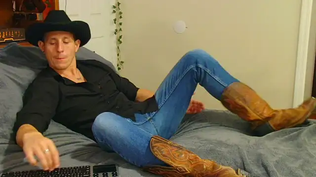 zack Fisher online show from December 2025 11:46:01 PM