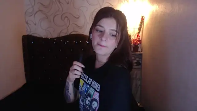 LiaHarryis online show from March 2025 04:10:01 PM