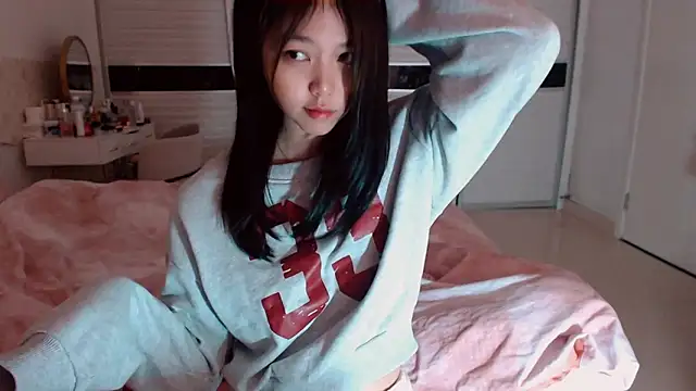 -Lucky Girl online show from December 2025 03:15:02 AM