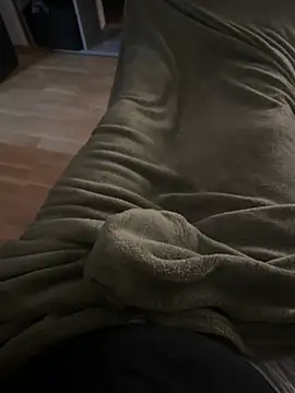 Snapshot of donhuan14 chatting on February 2025 03:33:02 AM donhuan14 online show from February 2025 03:33:02 AM