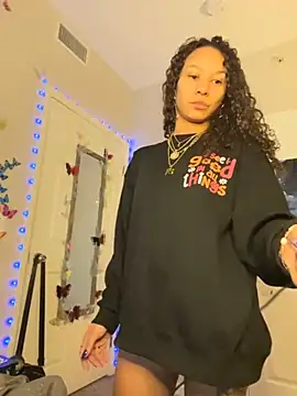  Neeka  online show from November 2025 03:12:02 PM