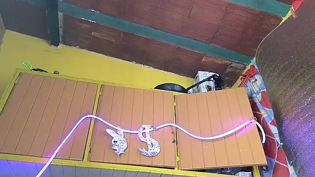 Jony Marta online show from November 2025 10:37:02 PM