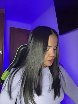 leila 22 online show from March 2026 07:31:02 AM