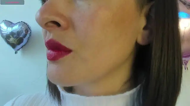 Snapshot of queen_fetish chatting on June 2026 08:03:01 PM queen fetish online show from June 2026 08:03:01 PM