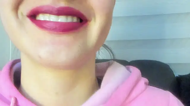 Snapshot of queen_fetish chatting on July 2026 10:54:01 AM queen fetish online show from July 2026 10:54:01 AM