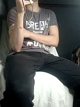 Snapshot of Arabian-B chatting on December 2025 08:36:02 PM Arabian-B online show from December 2025 08:36:02 PM